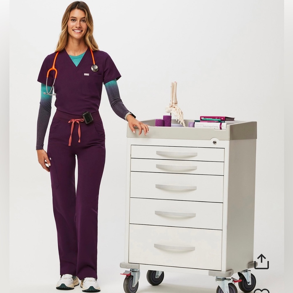 Women’s Figs XS deep purple set